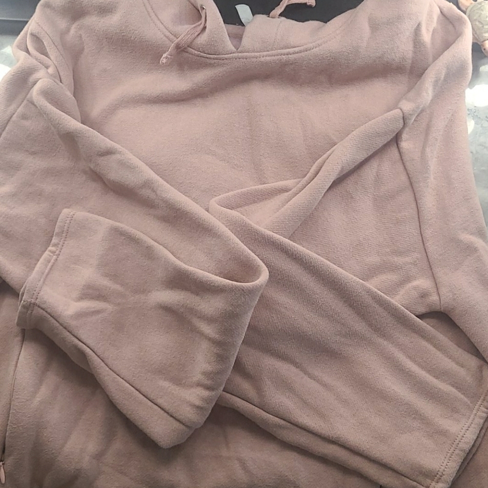 Fabletics pink sweatshirt